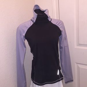 Rebook Women Polar  Long Sleeves